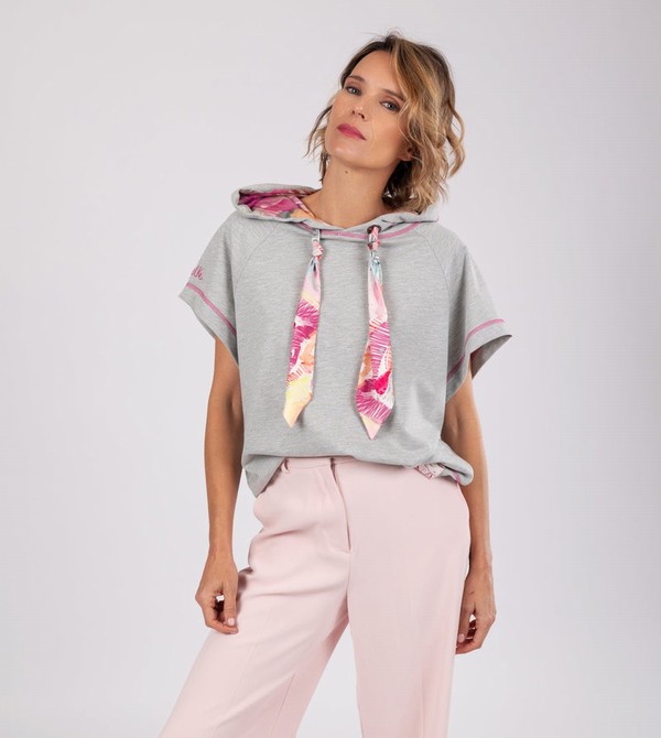Anekke Passion Grey Sleeveless Dukserice | 53240-KUSE
